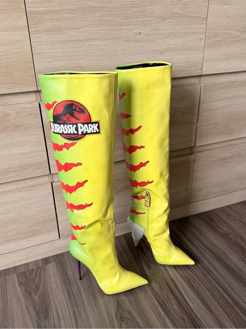 GCDS x Jurassic Park Neon Yellow Knee-High Stiletto Boots EU 39 Never Worn